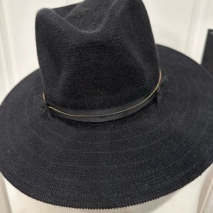 Wyeth hat